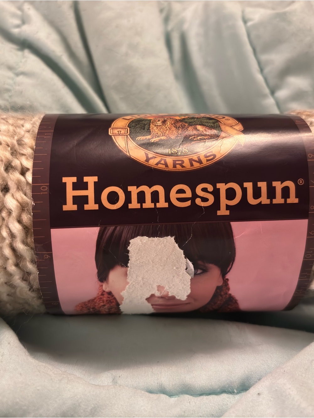 Homespun Cream Chunky Throw Yarn — Soft Cream Knit